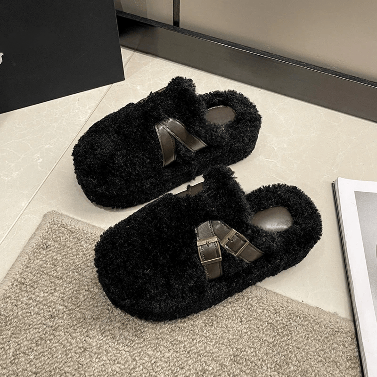 Buckles Warm Platform Flip Flops